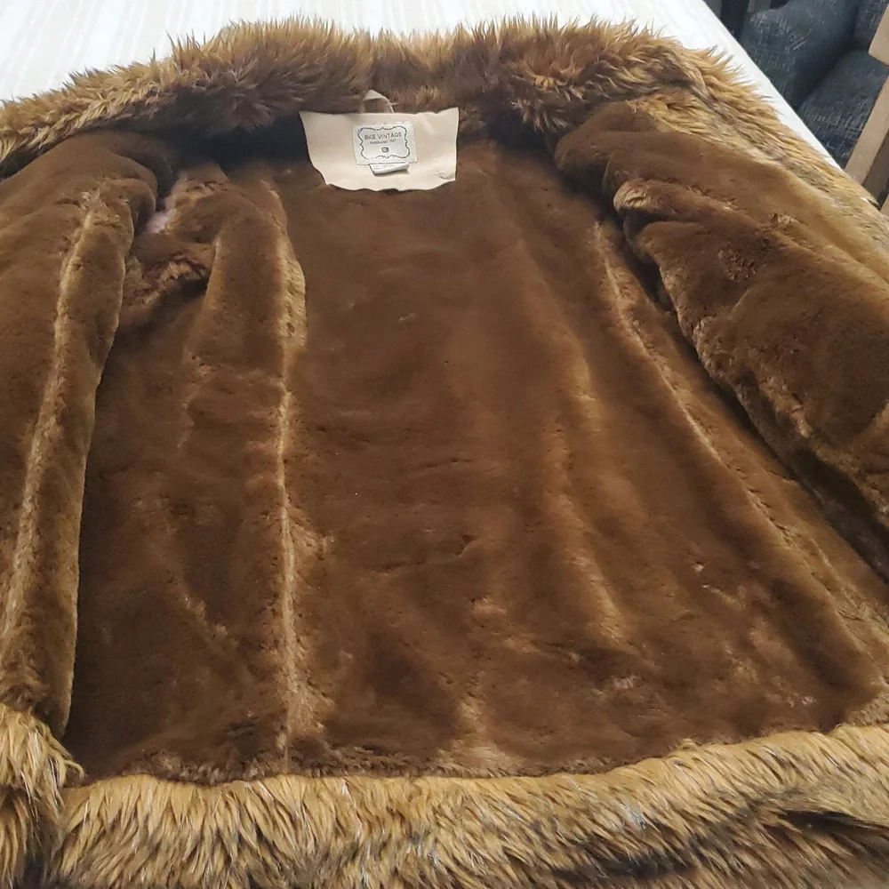 BKE Tan Leather Jacket with Brown Fur Trim - Picture 5 of 11